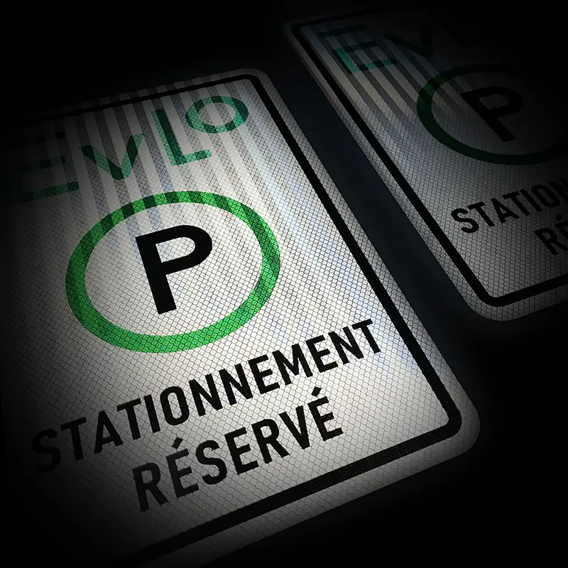 Stationnement réservé aux clients – Image 3